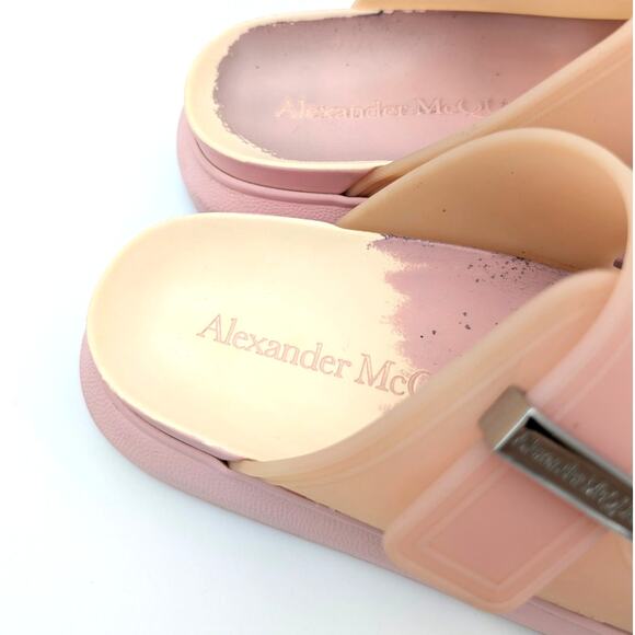 Alexander McQueen Hybrid Buckled Rubber Sandals Women's Pink Size US7 EU37.5 - Picture 13 of 13
